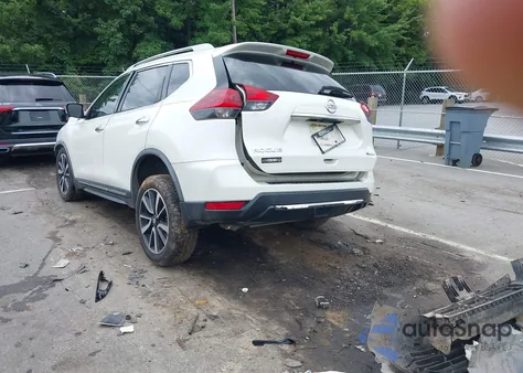 2018 Nissan Rogue Sl z USA, uszkodzony, nr VIN JN8AT2MV8JW352159